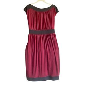 Maggie London Woman Red/Black Pleated Dress with Sash. Size 14W